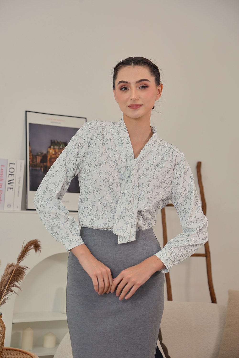 Trinity Long Sleeves Blouse in Botanical Charm - 圖片 4