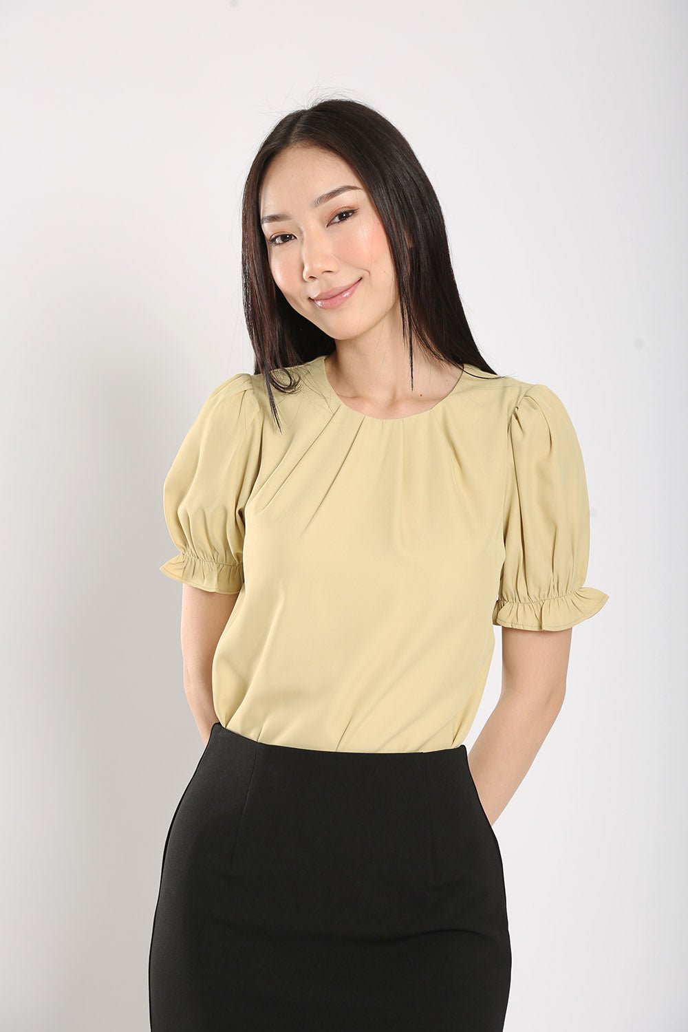Geia Blouse in Pastel Yellow - Imej 3