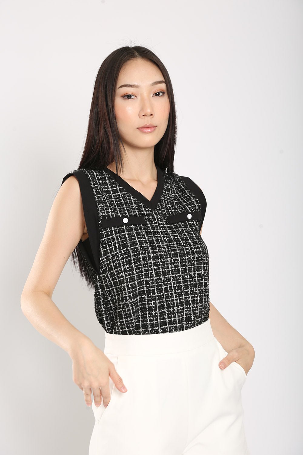 Alayna Top in Black Tweed – Bild 3