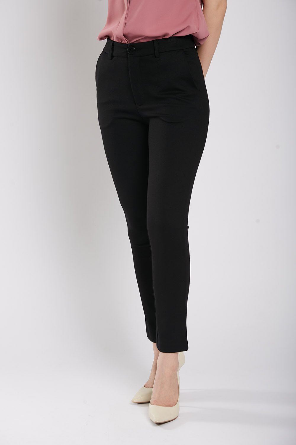 Rasha Ultra-stretch Pants in Black – Bild 6