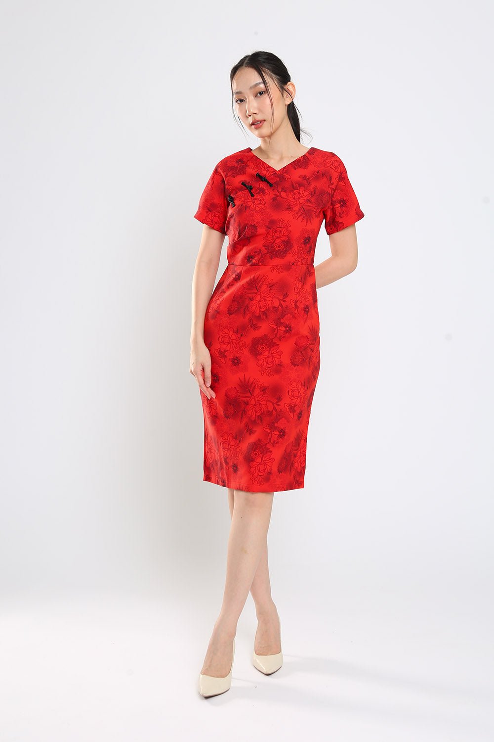 Hensely Light Floral Print Cheongsam In Red - 圖片 2