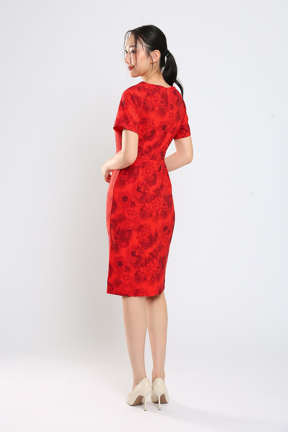 Hensely Light Floral Print Cheongsam In Red - 圖片 10