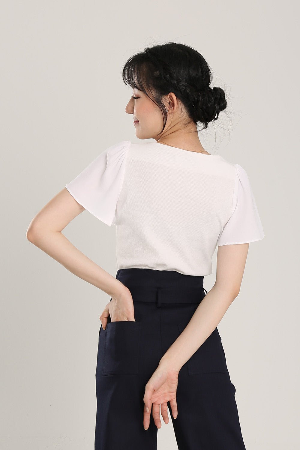 Anitra Top in White - 画像 7